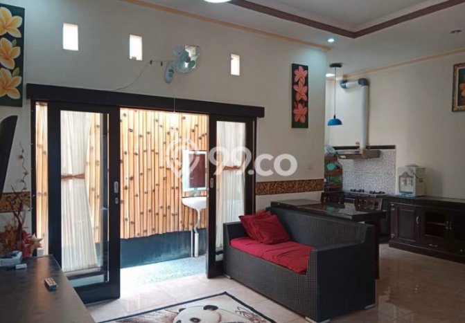 Disewakan! Rumah 2 Kamar Tidur &
2 Kamar Mandi di Pemogan, Denpasar Disewakan! Rumah 2 Kamar Tidur &
2 Kamar Mandi di Pemogan, Denpasar