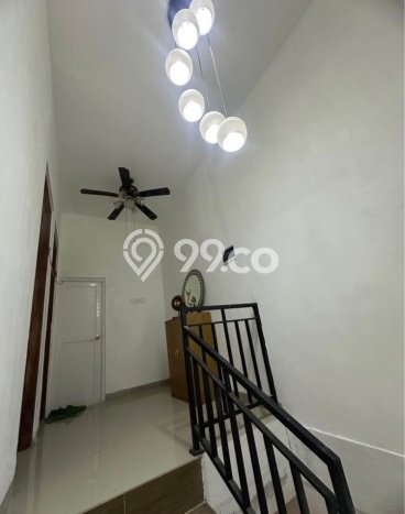 Disewakan! Rumah 3 Kamar Tidur &
2 Kamar Mandi di Ungasan, Badung Disewakan! Rumah 3 Kamar Tidur &
2 Kamar Mandi di Ungasan, Badung