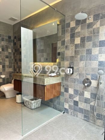 Rumah Sewa Badung LT 270m2 LB 168m2 Kawasan Canggu Rumah Sewa Badung LT 270m2 LB 168m2 Kawasan Canggu
