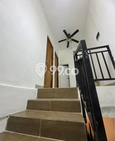 Disewakan! Rumah 3 Kamar Tidur &
2 Kamar Mandi di Ungasan, Badung Disewakan! Rumah 3 Kamar Tidur &
2 Kamar Mandi di Ungasan, Badung