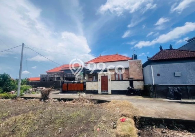 UNIT SPESIAL! Rumah area Ketewel, 2 KM, Dekat Fasilitas, LT 1m² LB 1m² UNIT SPESIAL! Rumah area Ketewel, 2 KM, Dekat Fasilitas, LT 1m² LB 1m²