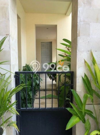 Rumah sewa siap huni 5 Kamar Tidur di canggu, Badung Rumah sewa siap huni 5 Kamar Tidur di canggu, Badung