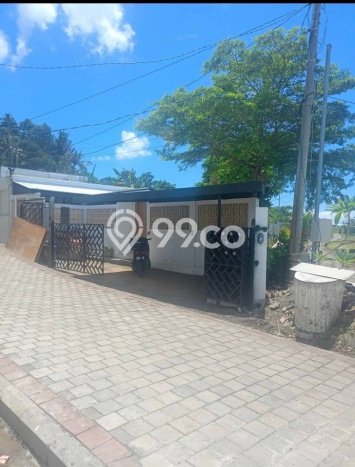 Lokasi strategis! Rumah siap huni dikontrakkan di Mengwi LB 170m2 Lokasi strategis! Rumah siap huni dikontrakkan di Mengwi LB 170m2