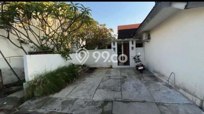 Rumah sewa siap pakai 4 Kamar Tidur di canggu, Badung Rumah sewa siap pakai 4 Kamar Tidur di canggu, Badung