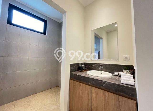 Vila di , Area 200m2m², Lokasi Premium Vila di , Area 200m2m², Lokasi Premium