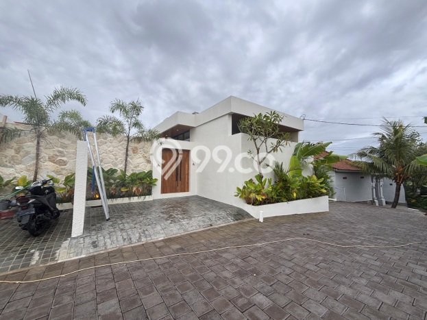 Rumah Luxury 3 Kamar Sewa Hanya Rp 3,7 Miliar/ Tahun di Badung Rumah Luxury 3 Kamar Sewa Hanya Rp 3,7 Miliar/ Tahun di Badung