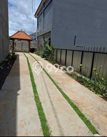 Disewakan! Rumah 2 Kamar Tidur &
2 Kamar Mandi di Ungasan, Badung Disewakan! Rumah 2 Kamar Tidur &
2 Kamar Mandi di Ungasan, Badung