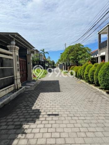 SPECIAL LISTING! Rumah di Renon, 3 KT, Akses Fasilitas, Luas 150m2m² Bangunan 200m2m² SPECIAL LISTING! Rumah di Renon, 3 KT, Akses Fasilitas, Luas 150m2m² Bangunan 200m2m²