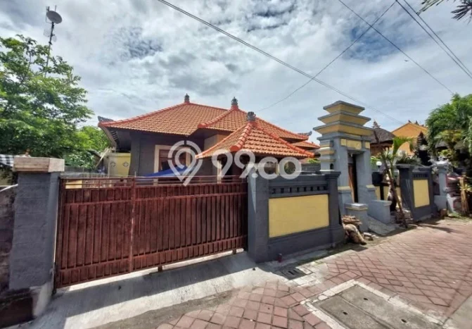 Rumah di Tanjung Benoa, 3 KM, Dekat Pusat Kota, LT 1m² LB 1m² Rumah di Tanjung Benoa, 3 KM, Dekat Pusat Kota, LT 1m² LB 1m²