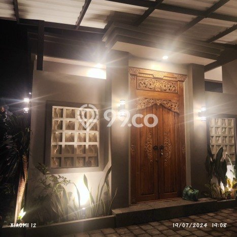 PILIHAN TEPAT! Rumah kawasan Kerobokan, 2 KT, Akses Mall, LT 150m² LB 130m² PILIHAN TEPAT! Rumah kawasan Kerobokan, 2 KT, Akses Mall, LT 150m² LB 130m²