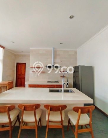 Rumah Kontrakan Badung LT 300m2 LB 300m2 Area Canggu Rumah Kontrakan Badung LT 300m2 LB 300m2 Area Canggu