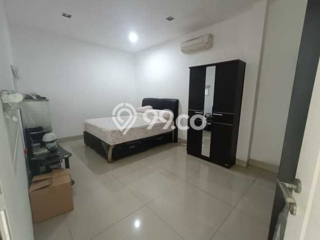 Rumah Elit LB 1000m2 Siap Huni Desain Elegan di Jelambar, Jakarta Barat Rumah Elit LB 1000m2 Siap Huni Desain Elegan di Jelambar, Jakarta Barat