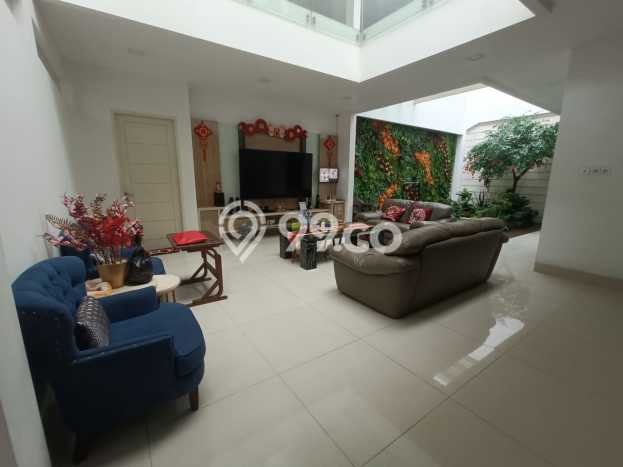 Rumah Elit LB 1000m2 Siap Huni Desain Elegan di Jelambar, Jakarta Barat Rumah Elit LB 1000m2 Siap Huni Desain Elegan di Jelambar, Jakarta Barat