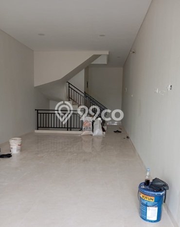Ruko Dijual di Prime Area Jakarta Barat Luas 200m2 Ruko Dijual di Prime Area Jakarta Barat Luas 200m2