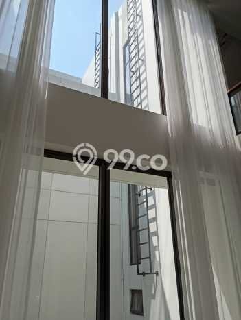 Rumah Luxury Modern Tanpa Renovasi di Pluit Jakarta Utara Rumah Luxury Modern Tanpa Renovasi di Pluit Jakarta Utara