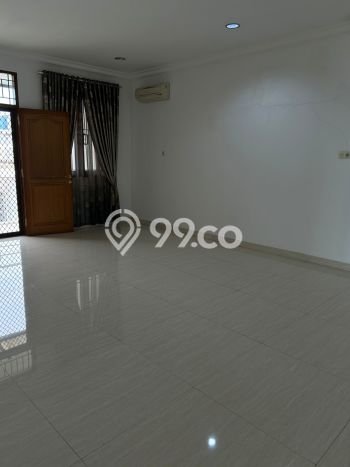 Rumah Luxury Modern Siap Huni di Jelambar Jakarta Barat Rumah Luxury Modern Siap Huni di Jelambar Jakarta Barat