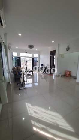 Dijual Rumah Mewah Megah Dengan View Cantik di Jelambar, Jakarta Barat Dijual Rumah Mewah Megah Dengan View Cantik di Jelambar, Jakarta Barat