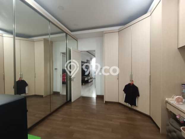 Rumah Elit LB 1000m2 Siap Huni Desain Elegan di Jelambar, Jakarta Barat Rumah Elit LB 1000m2 Siap Huni Desain Elegan di Jelambar, Jakarta Barat