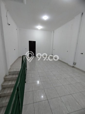 Unit Komersial Disewakan di Jakarta Barat Area Strategis Harga Kompetitif Unit Komersial Disewakan di Jakarta Barat Area Strategis Harga Kompetitif