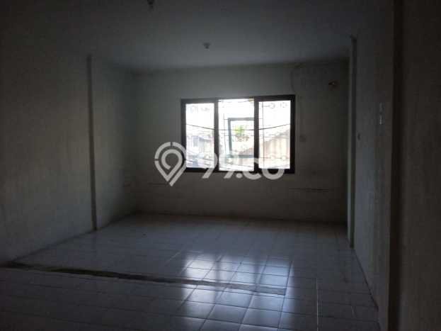 Disewakan Ruko di Kawasan Ramai Jelambar Luas 150m2 Disewakan Ruko di Kawasan Ramai Jelambar Luas 150m2