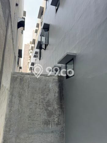 Unit Ruko Dijual di Jakarta Barat LT 126m2 & LB 300m2 Unit Ruko Dijual di Jakarta Barat LT 126m2 & LB 300m2