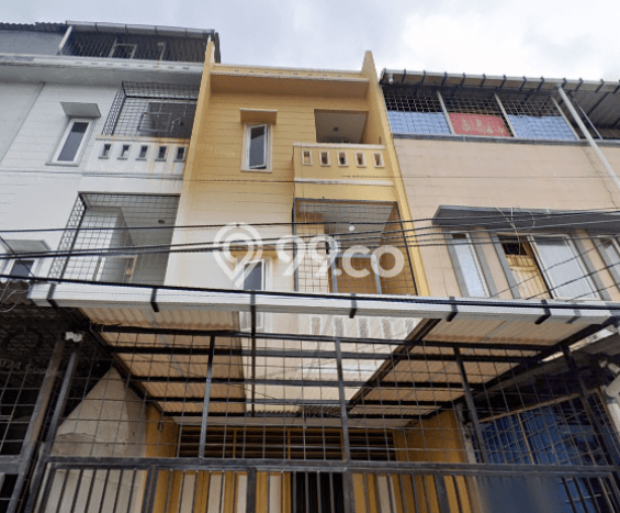 Rumah Disewakan Jakarta Barat LT 126m2 LB 300m2 Kawasan Jelambar Rumah Disewakan Jakarta Barat LT 126m2 LB 300m2 Kawasan Jelambar