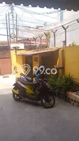 Jual Rumah Luas Elegan Dengan View Eksklusif di Karang Anyar, Jakarta Pusat Jual Rumah Luas Elegan Dengan View Eksklusif di Karang Anyar, Jakarta Pusat