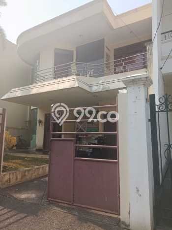 Rumah Luxury Modern Siap Huni di Puri Indah Jakarta Barat Rumah Luxury Modern Siap Huni di Puri Indah Jakarta Barat