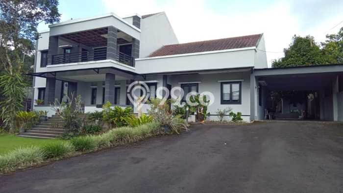 HARGA TERBAIK! Vila Kawasan Cisarua, Area 2000m2m², Lokasi Eksklusif dengan privasi terjaga HARGA TERBAIK! Vila Kawasan Cisarua, Area 2000m2m², Lokasi Eksklusif dengan privasi terjaga