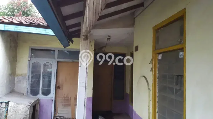 For Sale Rumah 7 Kamar Lokasi Strategis Nyaman dan Strategis di Jatinangor For Sale Rumah 7 Kamar Lokasi Strategis Nyaman dan Strategis di Jatinangor