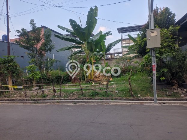 Tanah Dijual Lokasi Strategis di Bandung dengan Luas 343m2 Tanah Dijual Lokasi Strategis di Bandung dengan Luas 343m2