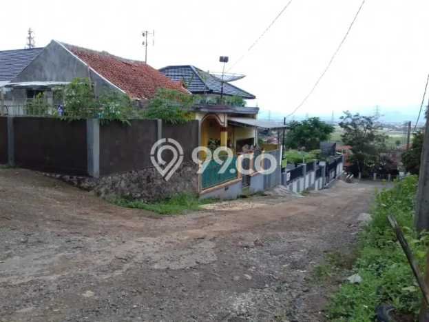Tanah di Jatinangor, Sumedang Luas 330m2 Dijual Segera Tanah di Jatinangor, Sumedang Luas 330m2 Dijual Segera