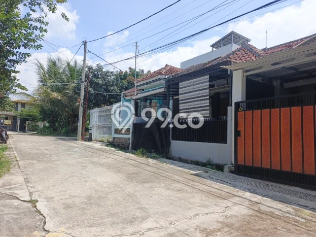 Dijual Rumah 2 Kamar Lokasi Strategis Nyaman dan Strategis di Jatinangor Dijual Rumah 2 Kamar Lokasi Strategis Nyaman dan Strategis di Jatinangor