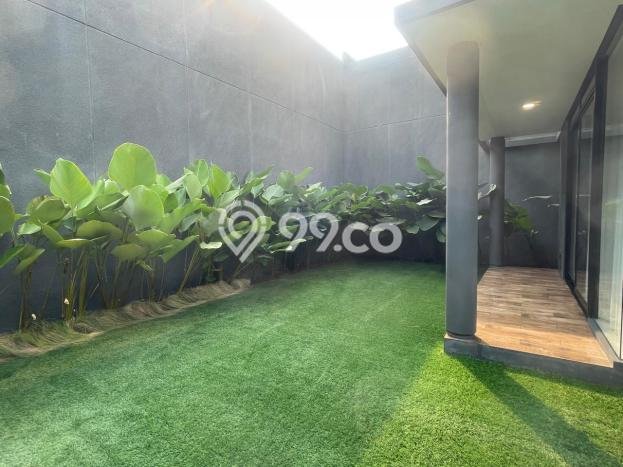 Rumah Mewah LB 196m2 Siap Huni Desain Elegan di Kota Baru Parahyangan, Bandung Rumah Mewah LB 196m2 Siap Huni Desain Elegan di Kota Baru Parahyangan, Bandung