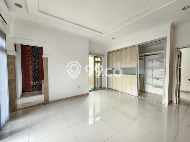 Rumah Luxury Modern Siap Huni di Kota Baru Parahyangan Bandung Rumah Luxury Modern Siap Huni di Kota Baru Parahyangan Bandung