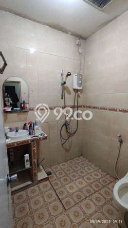 Dijual Rumah Strategis Bagus Punya 2 KT di Lippo Cikarang Cikarang SHM Dijual Rumah Strategis Bagus Punya 2 KT di Lippo Cikarang Cikarang SHM