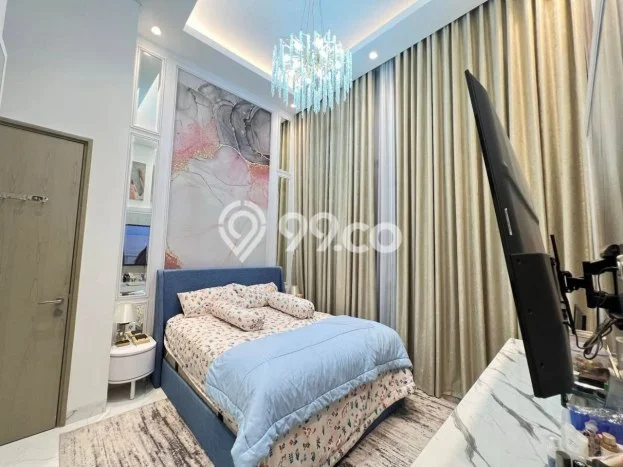 Disewakan! Rumah 3 Kamar Tidur &
4 Kamar Mandi di Jakarta Garden City, Jakarta Timur Disewakan! Rumah 3 Kamar Tidur &
4 Kamar Mandi di Jakarta Garden City, Jakarta Timur