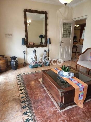 Rumah Elit Modern Siap Huni di Gandaria Jakarta Selatan Rumah Elit Modern Siap Huni di Gandaria Jakarta Selatan