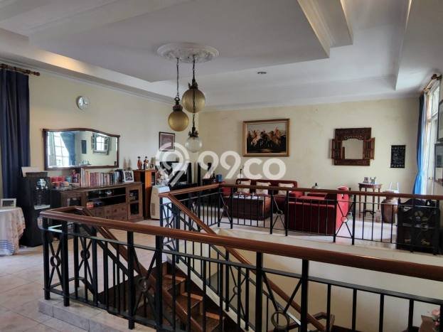 Rumah Elit Modern Siap Huni di Gandaria Jakarta Selatan Rumah Elit Modern Siap Huni di Gandaria Jakarta Selatan