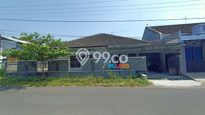 Disewakan Segera Rumah Kondisi Baik di Area Solo Baru, Solo Disewakan Segera Rumah Kondisi Baik di Area Solo Baru, Solo