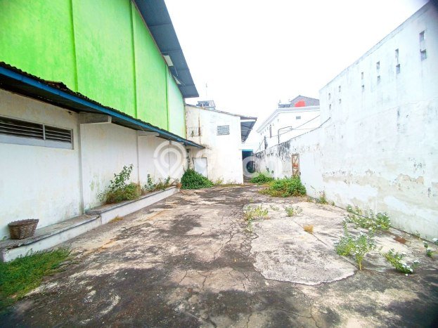 Gudang Disewa di Serengan, Solo, LT 1469m2 / LB 1250m2 Gudang Disewa di Serengan, Solo, LT 1469m2 / LB 1250m2