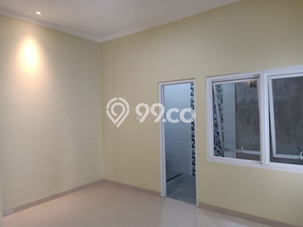 Jual Rumah Bagus Siap Huni LB 106m2 di Colomadu, Karanganyar Jual Rumah Bagus Siap Huni LB 106m2 di Colomadu, Karanganyar