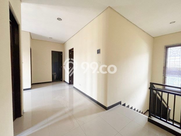 Jual Rumah Strategis Bagus Punya 4 KT di Colomadu Karanganyar SHM Jual Rumah Strategis Bagus Punya 4 KT di Colomadu Karanganyar SHM