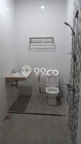 Jual Rumah Bagus Siap Huni LB 106m2 di Colomadu, Karanganyar Jual Rumah Bagus Siap Huni LB 106m2 di Colomadu, Karanganyar