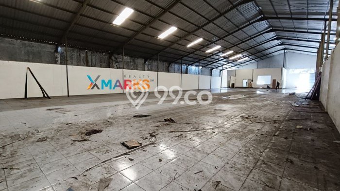 Gudang disewakan di Grogol Solo dengan luas bangunan 3700m2 Gudang disewakan di Grogol Solo dengan luas bangunan 3700m2