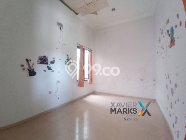 Rumah Mewah Siap Huni LT 198m2 di Manahan, Solo Rumah Mewah Siap Huni LT 198m2 di Manahan, Solo