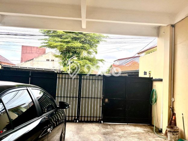Rumah Luas Asri 2 KT Siap Pakai di Jatibening Bekasi Rumah Luas Asri 2 KT Siap Pakai di Jatibening Bekasi