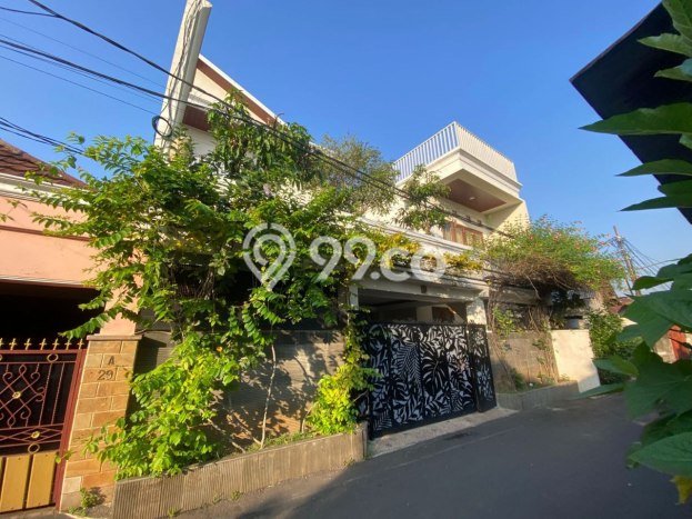 Ready to Use! Premium House LT 328m2 Desain Elegan di Lubang Buaya Ready to Use! Premium House LT 328m2 Desain Elegan di Lubang Buaya