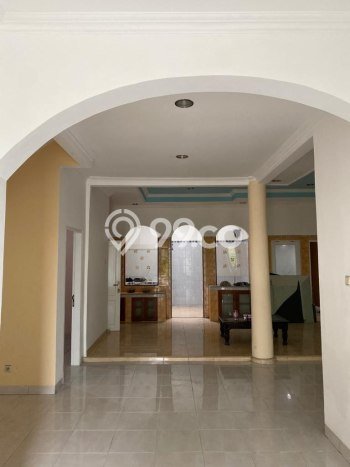 Rumah sewa siap pakai 4 Kamar Tidur di Grand Wisata, Bekasi Rumah sewa siap pakai 4 Kamar Tidur di Grand Wisata, Bekasi