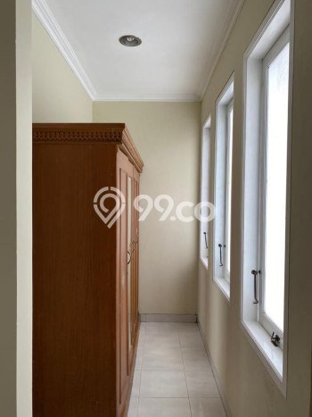Rumah sewa siap pakai 4 Kamar Tidur di Grand Wisata, Bekasi Rumah sewa siap pakai 4 Kamar Tidur di Grand Wisata, Bekasi